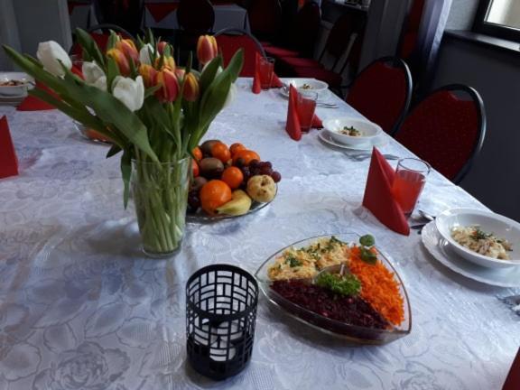 Knajpa Sorba Hotel Skwierzyna Bagian luar foto